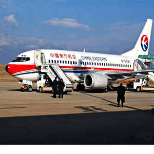 张家界空运航空快运业稳步发展的原因是什么？